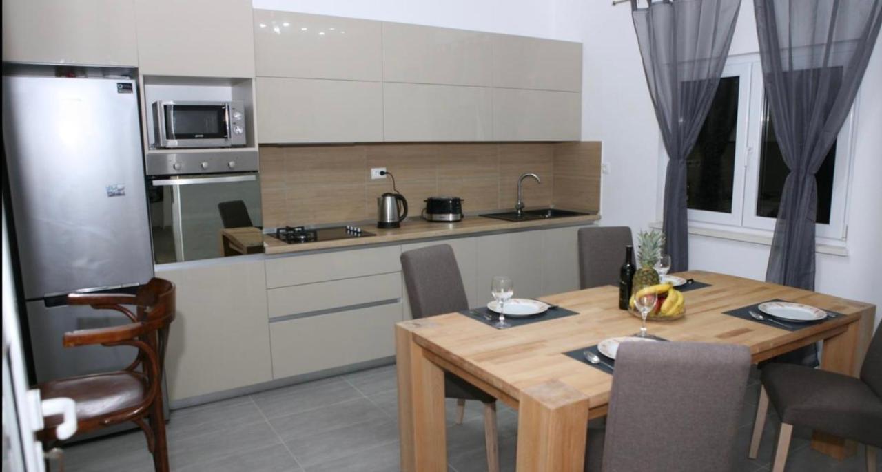 Apartments Antea Τρογκίρ Εξωτερικό φωτογραφία