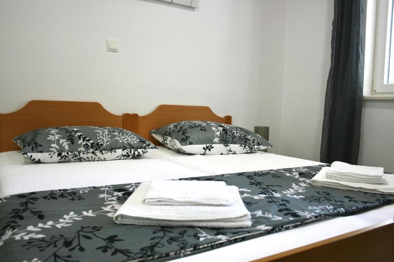Apartments Antea Τρογκίρ Εξωτερικό φωτογραφία